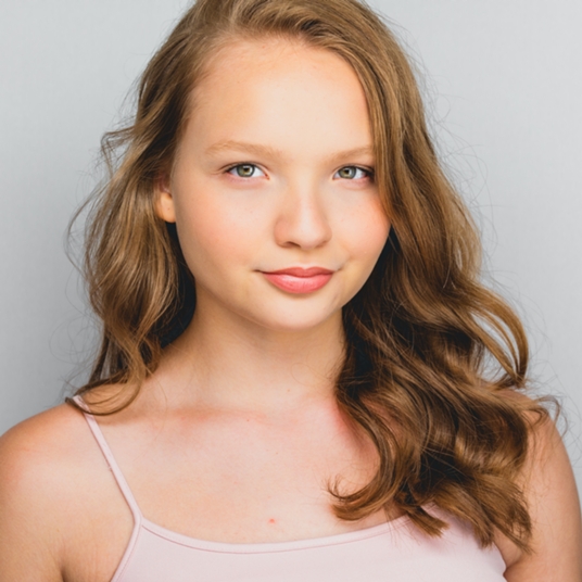 Camille Foisie (Cast) head shot