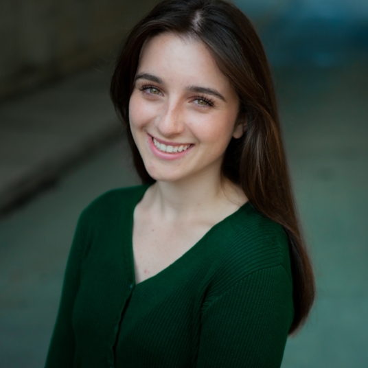 Gemma Strauss (Cast) head shot