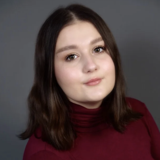 Lily Greenberg (Cast) head shot