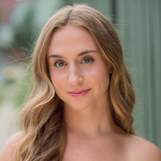 Ava Lyons head shot