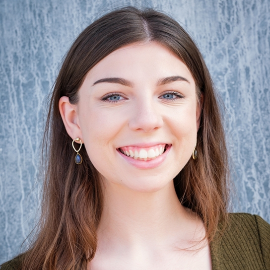 Liva Langer* head shot