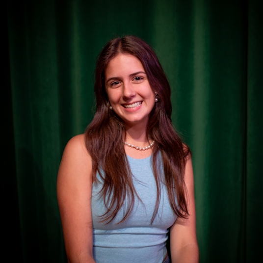 Azlyn Doucet head shot