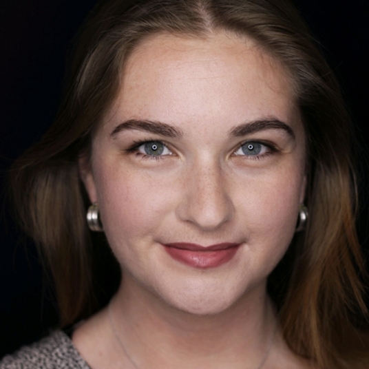 Kathryn Schmidt head shot