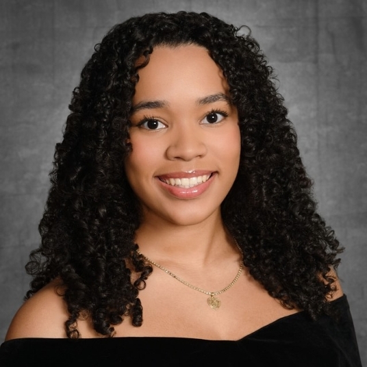 Lynette Rivera head shot