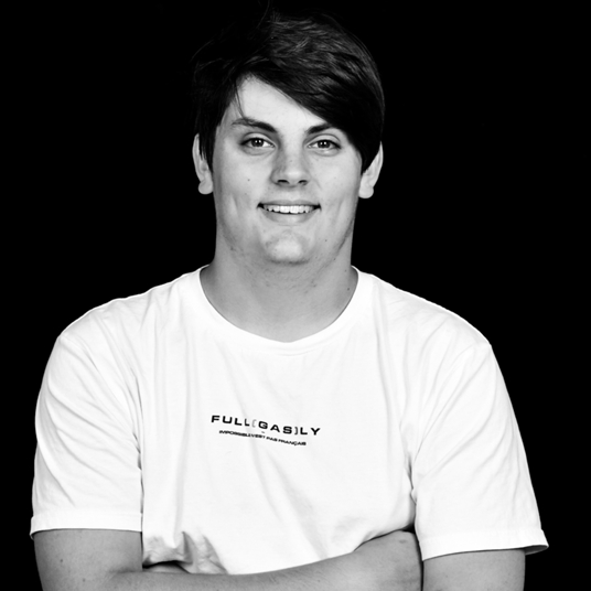 Eli Bostick ☆❖ head shot