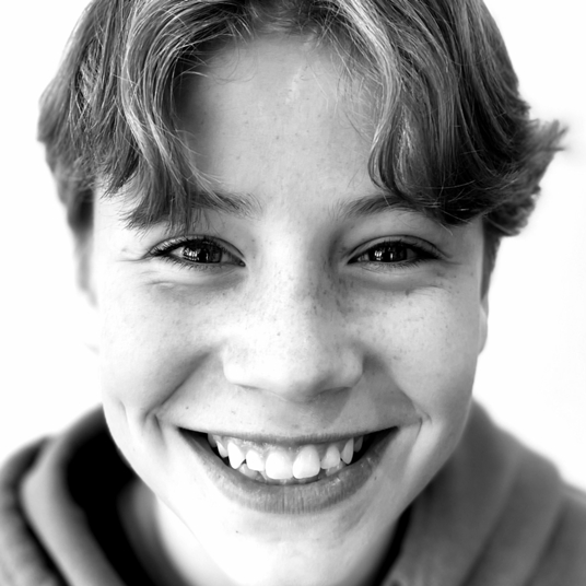 Ander Davis head shot
