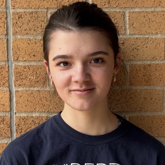 Isabelle Louis head shot