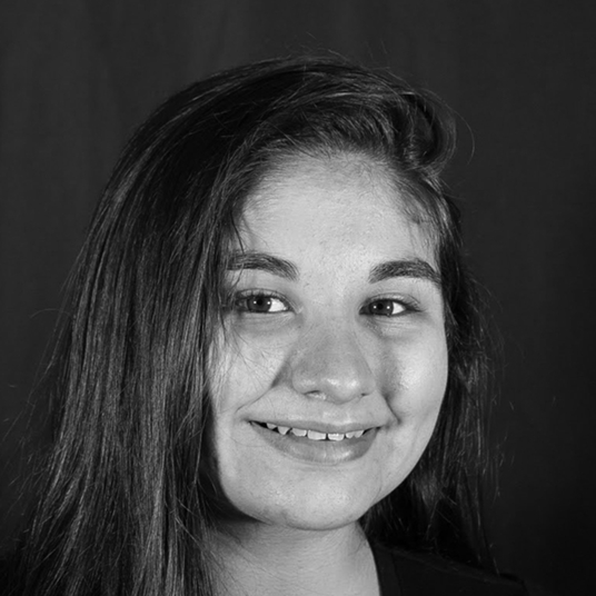 AMANDA SCHMIDT head shot
