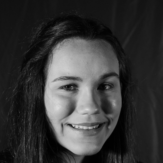 MARIS CARPENTER head shot