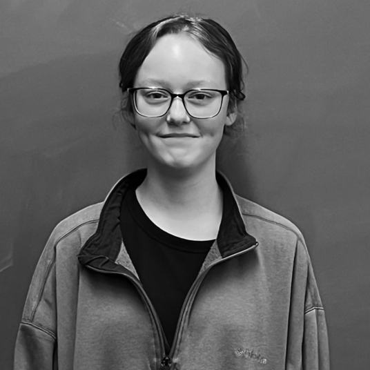 Eva Joelle Longenberger head shot