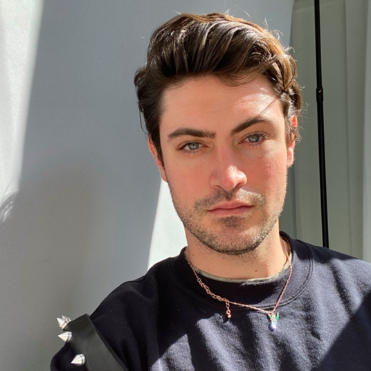 Dustin Schlairet head shot