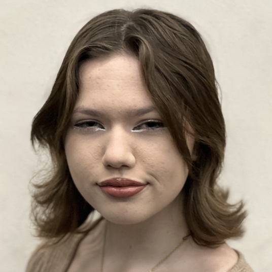 Rhiannon Carlson head shot