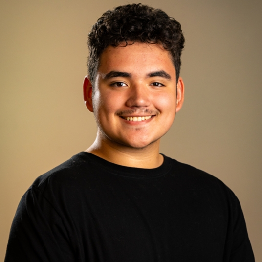 Daniel Amaro head shot