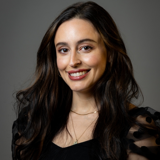Christina Andreoni head shot