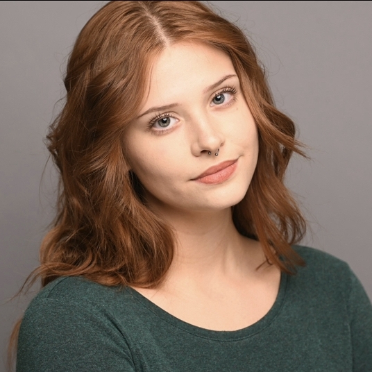 Caroline Daniels head shot