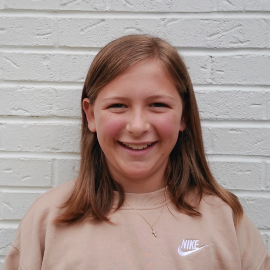 Darby Bohnert (Handmaiden / Chorus) head shot