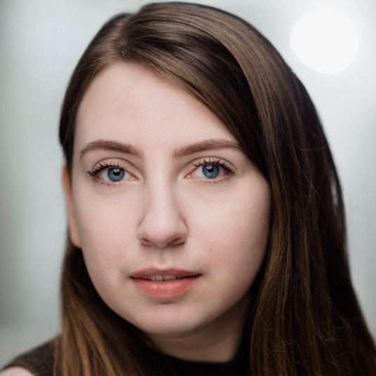 KEARA DOOLEY head shot