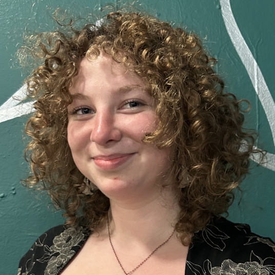 Phoebe Bonin head shot