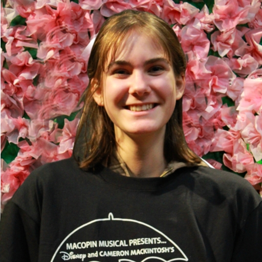 Julia Meyer-Pflug head shot