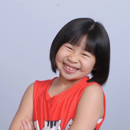 Allie Lau head shot