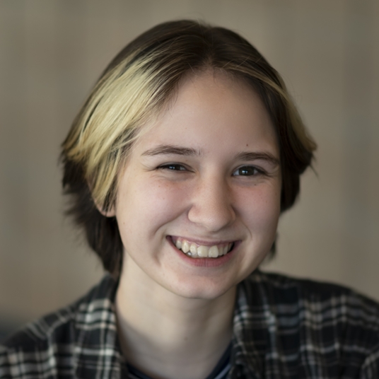 Ainsley Abbott head shot