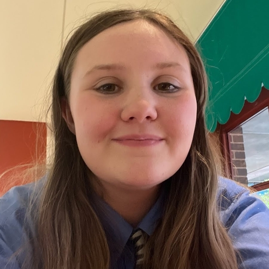 Kaeleigh Niebauer head shot