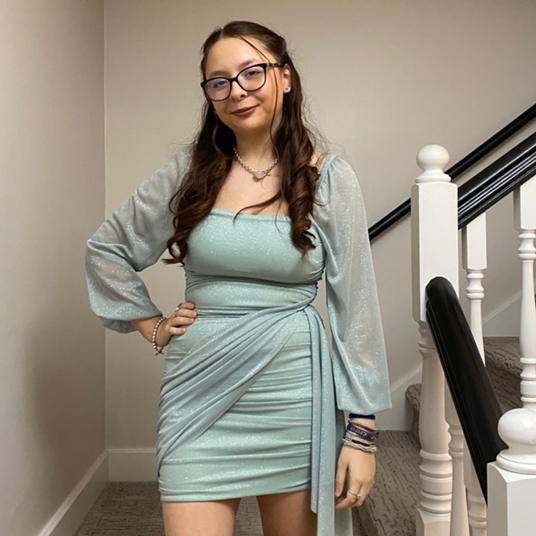 Emma Cardona head shot