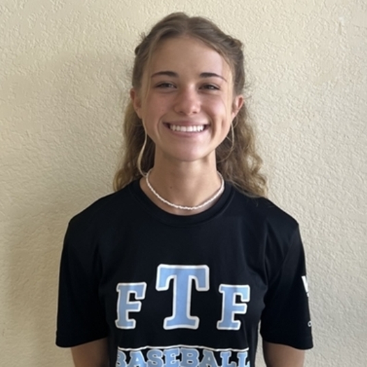 Ella Dunn head shot