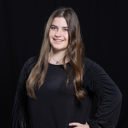 Alyssa Abate '24 head shot