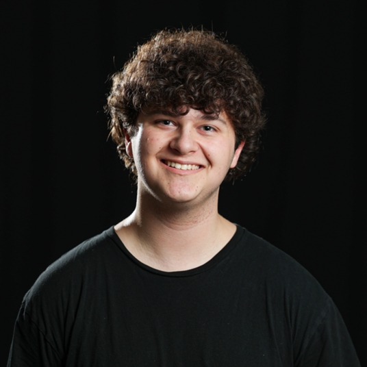 Sam Bonsignore '24 head shot