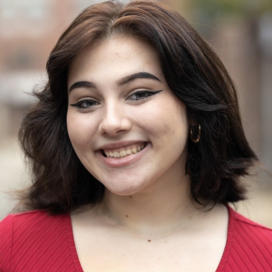 Meredith Drasnin head shot