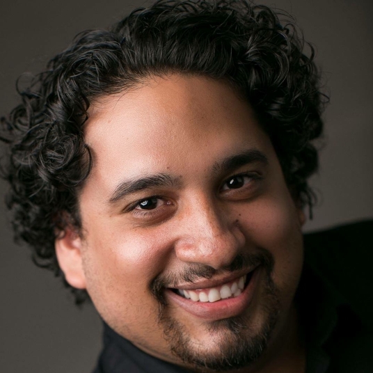 Carlos Nieto head shot