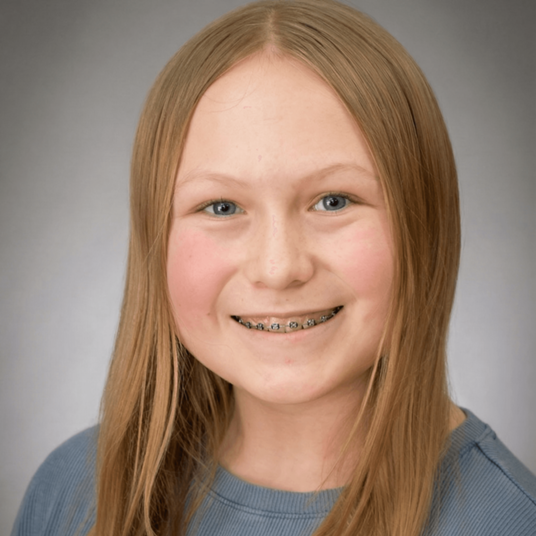 Ella Bateman head shot