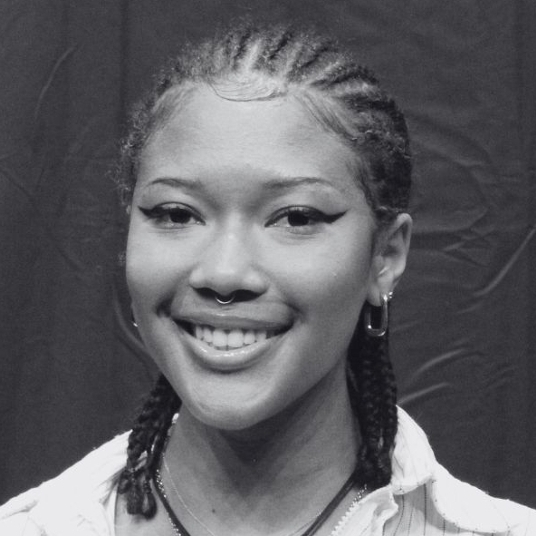 Alanis Bright head shot