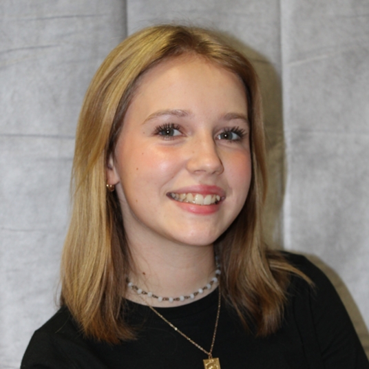 Lucy Greene head shot