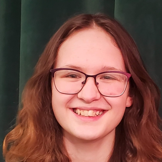 Lillyan Potter head shot