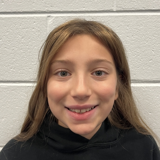 Avery Lindsay head shot