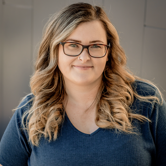 Kendra Schroeder head shot