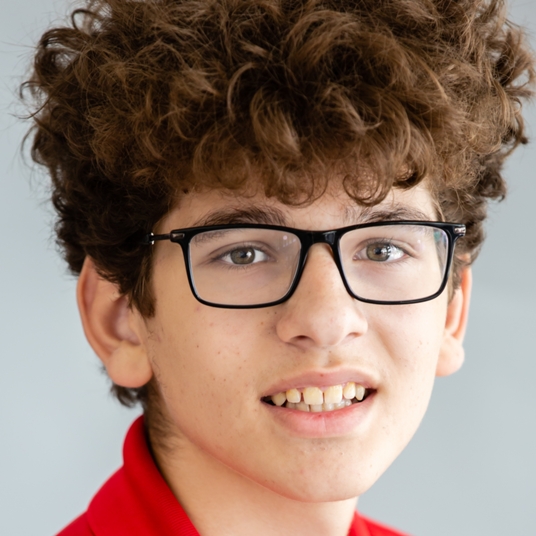 Renzo Mateo Carbonell head shot