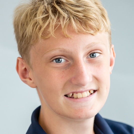 August Bicknell head shot