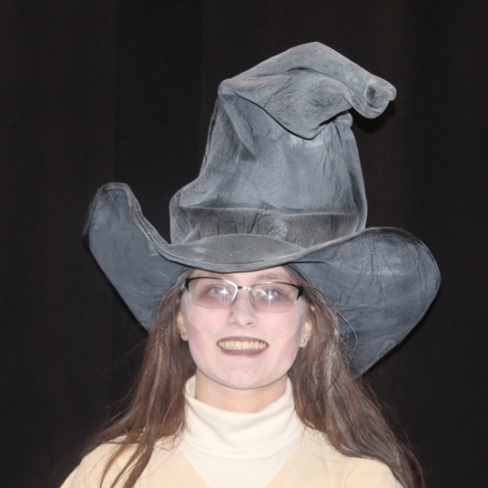 Makayla Barnes head shot