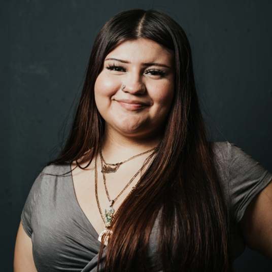 Alina Velasco head shot