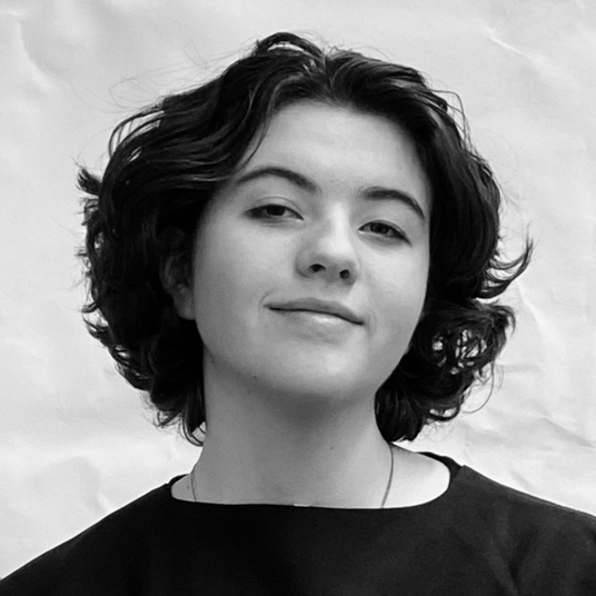 Kate Baxter head shot