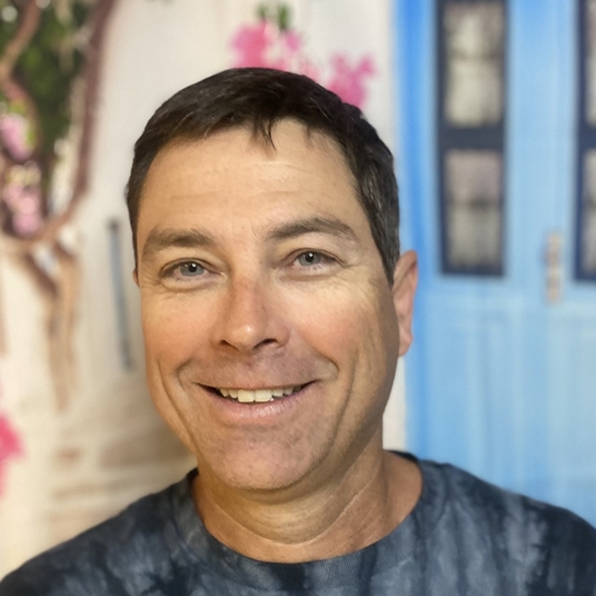 Caleb Wright head shot