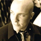 Todd Thomas head shot