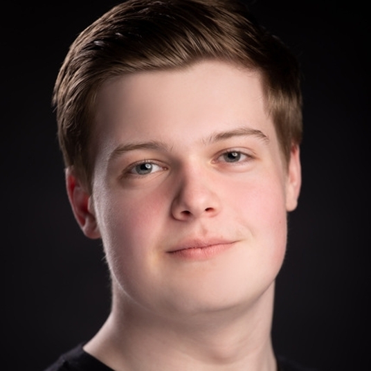 Aidan Sales head shot