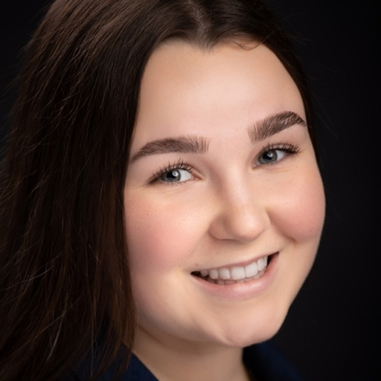 Gracie Nagle head shot