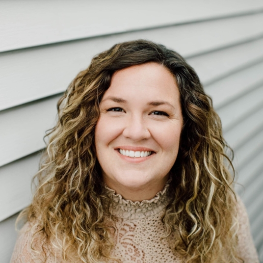 Melissa Harlow* head shot