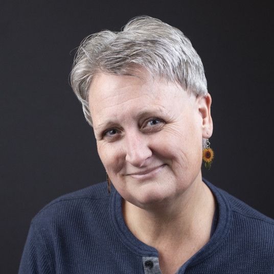 Laura Schifferli head shot