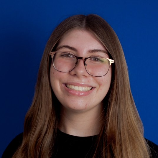 Elizabeth Elzholz head shot